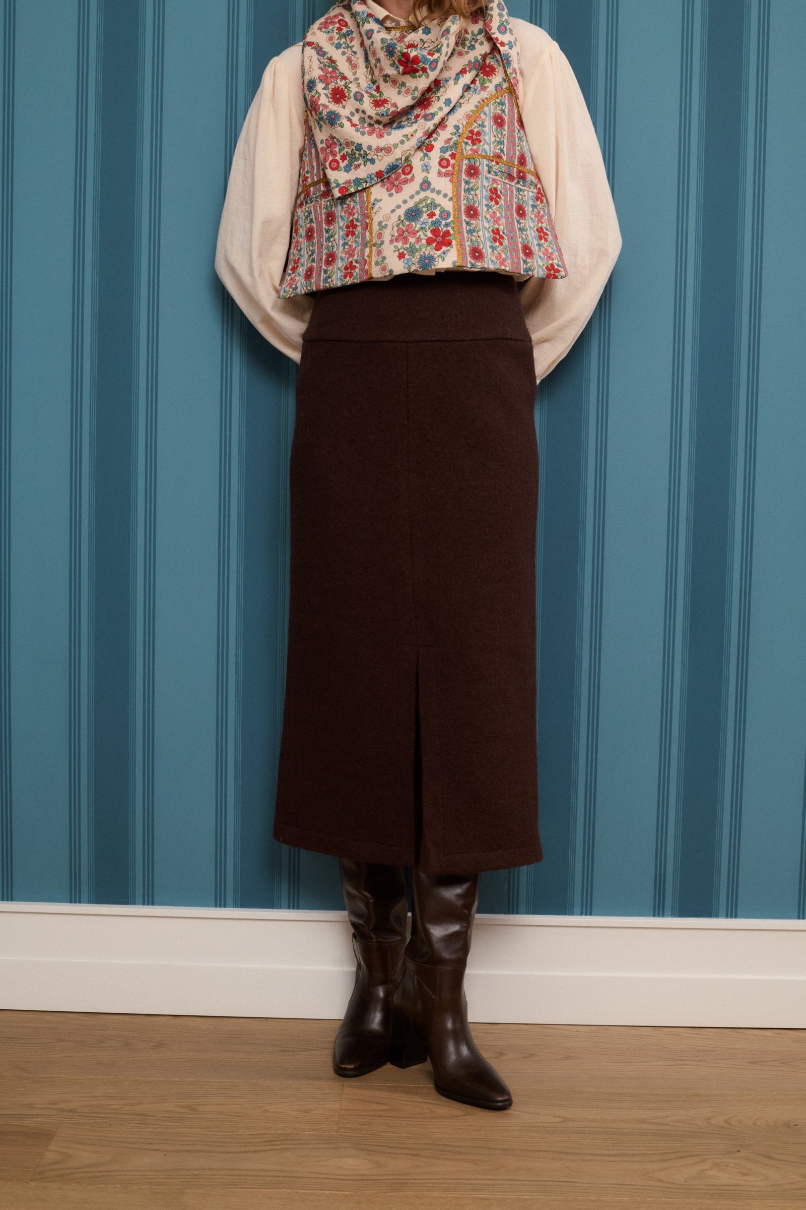 Falda Stenmark lana